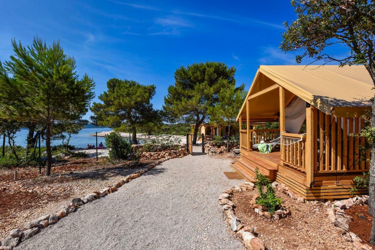 Glamping Ugljan Hotel Zadar Bagian luar foto